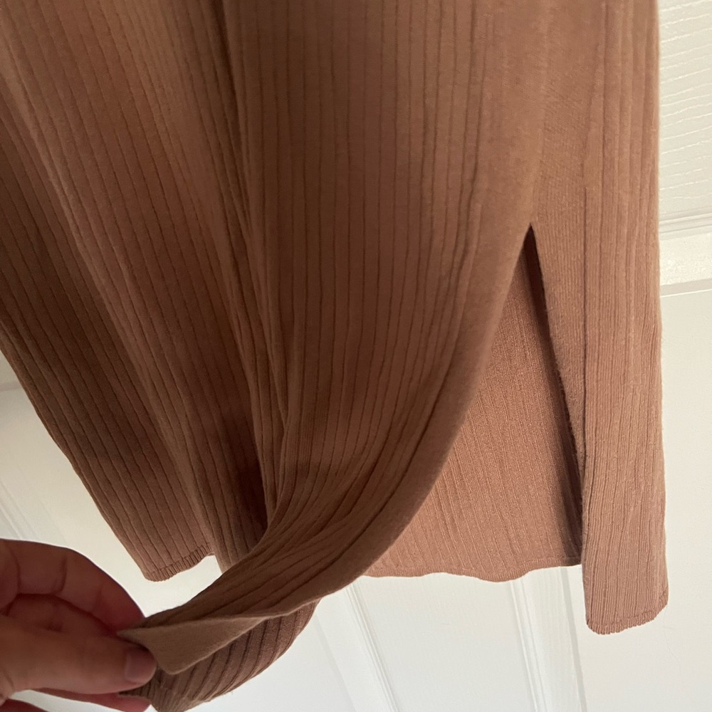 ‼️NWOT: Banana Republic Ribbed Long Sleeve Dress - S - Picture 3 of 4